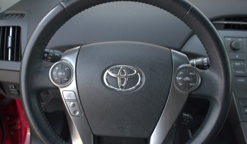 2015 Toyota Prius full